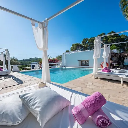 Фермерський будинок Cosmi Prats Santa Gertrudis (Ibiza)