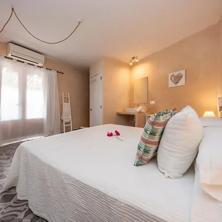 Cosmi Prats Feriegård Santa Gertrudis (Ibiza)